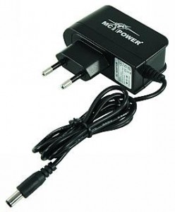 Stecker-Netzger�t McPower  SNG-1282  Switchmode, 12V=/800mA, Ausgang Koaxstecker 5,5/2,5mm Koax. ErP