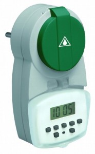 digitale Wochen-Zeitschaltuhr f�r Au�en IP44, mit Kinderschutz, 1800W